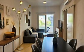 Phaedrus Living: City Centre Luxury Flat Esperidon 201