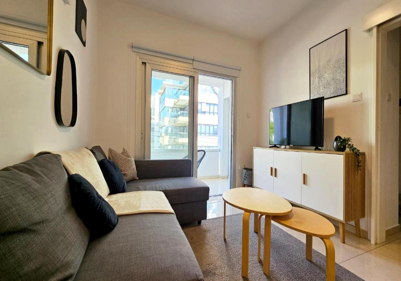 Phaedrus Living: City Centre Luxury Flat Esperidon 201 Nikosia Exterior foto